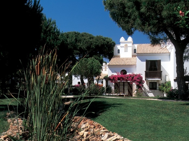 фото отеля Pine Cliffs Resort, Luxury Collection - Starwood Hotels изображение №9