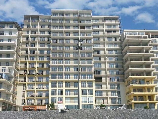 http://S%20Bakuri%20Hotel
