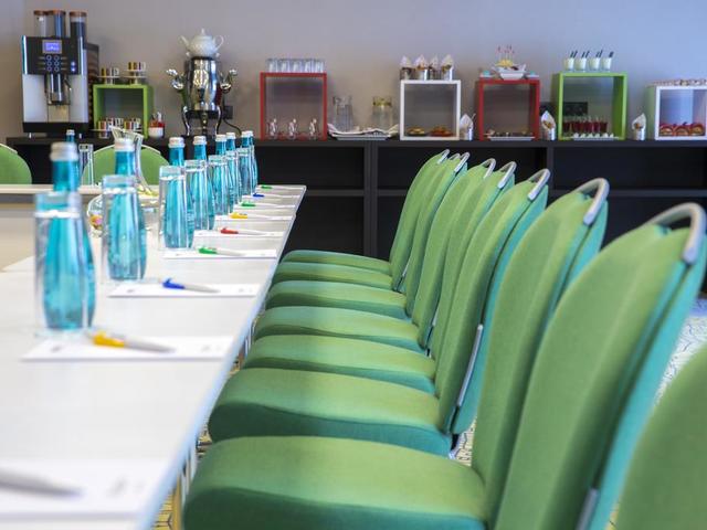 фото отеля Park Inn by Radisson Istanbul Ataturk Airport изображение №5