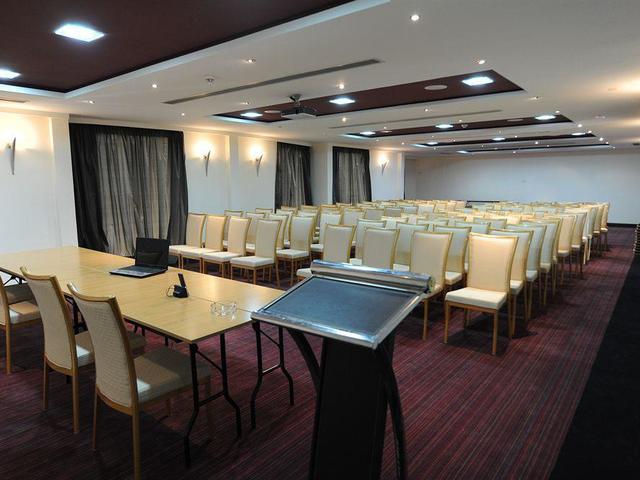 фото Rive Hotel изображение №22