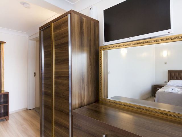 фотографии Reis Beach Hotel изображение №8