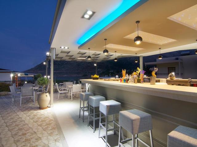 фотографии Amalia Apartments изображение №16