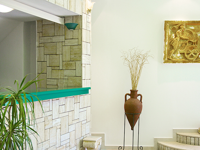 фотографии отеля Amalia Apartments изображение №3