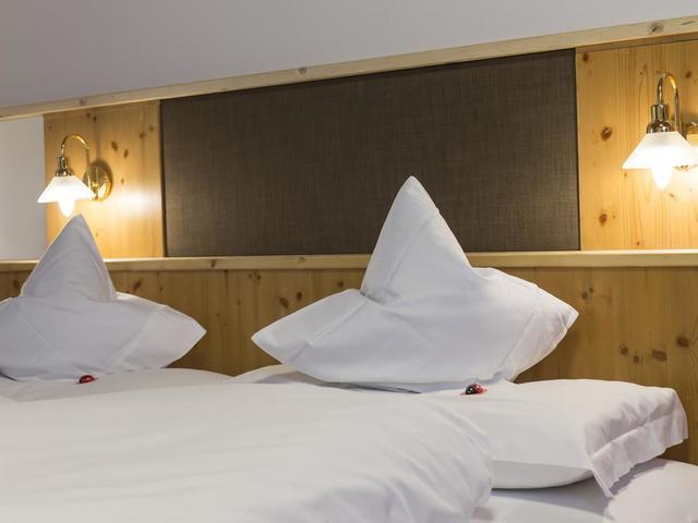 фотографии отеля Chalet Olympia изображение №23