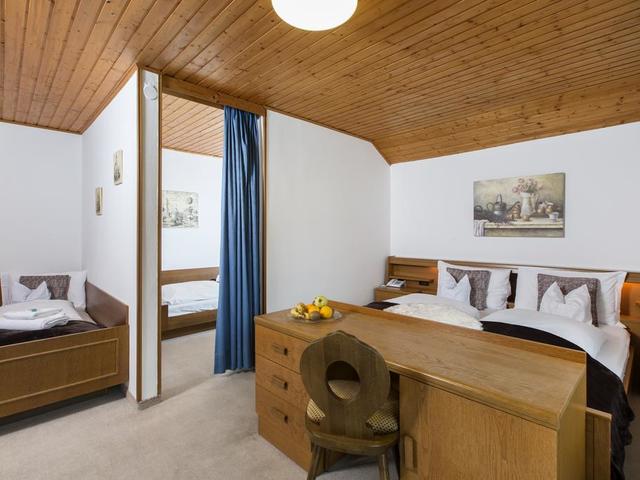 фотографии отеля Chalet Olympia изображение №11