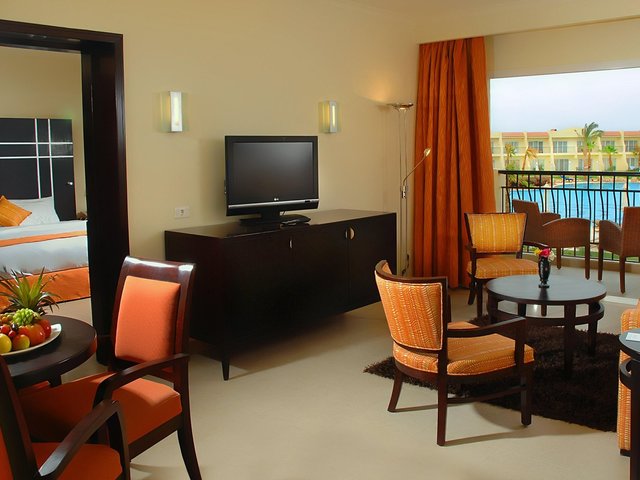 фото DoubleTree by Hilton Sharks Bay Resort изображение №78
