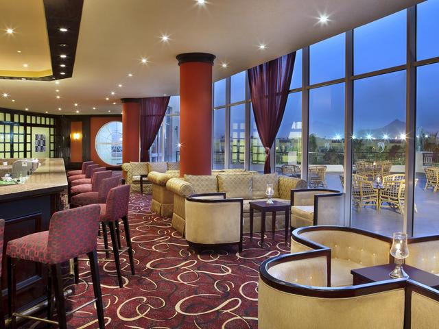 фото DoubleTree by Hilton Sharks Bay Resort изображение №50