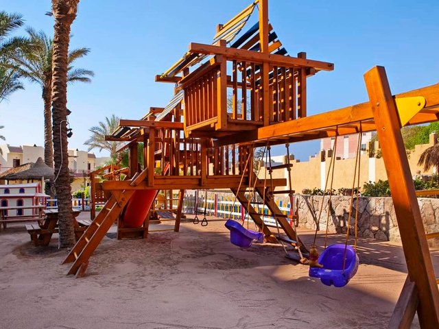 фотографии отеля DoubleTree by Hilton Sharks Bay Resort изображение №35