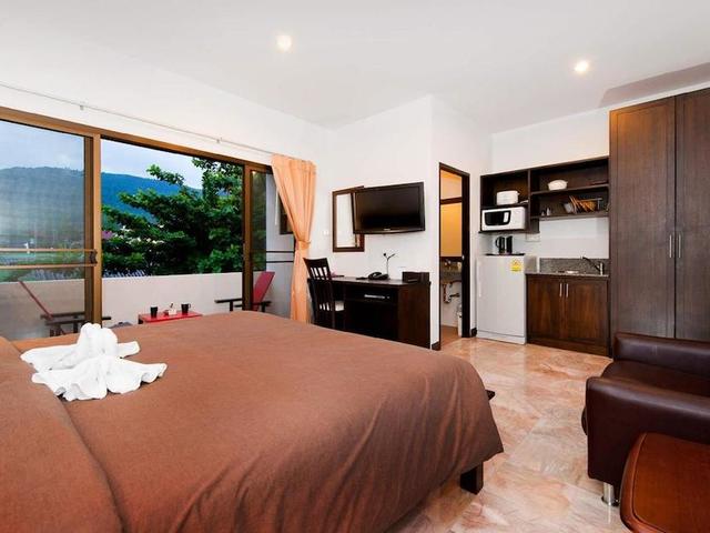 фото отеля Kamala Beachfront изображение №29