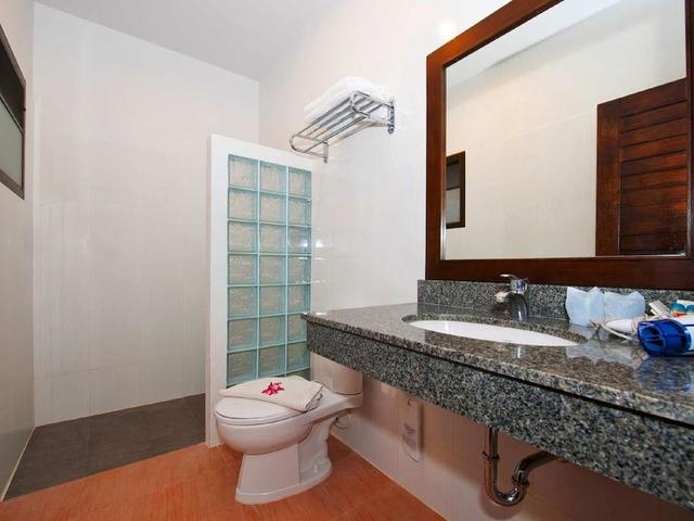 фото Kamala Beachfront изображение №26