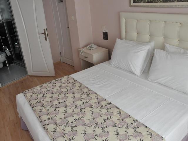 фото Huxley Hotel Old City изображение №10