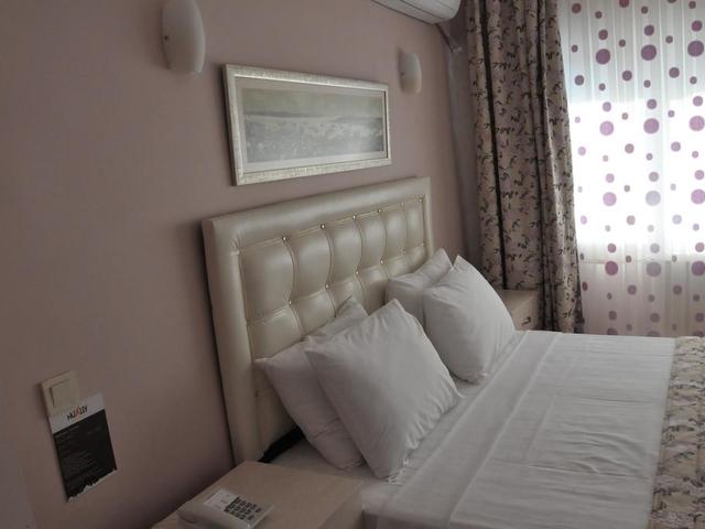 фотографии Huxley Hotel Old City изображение №8