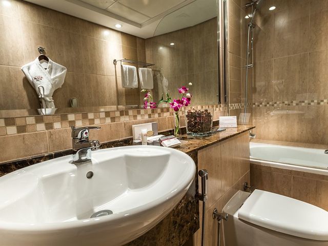 фотографии First Central Hotel Suites (ex. Auris First Central Hotel Suites) изображение №52