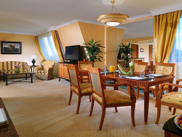 фотографии отеля Kempinski Hotel Corvinus Budapest изображение №23