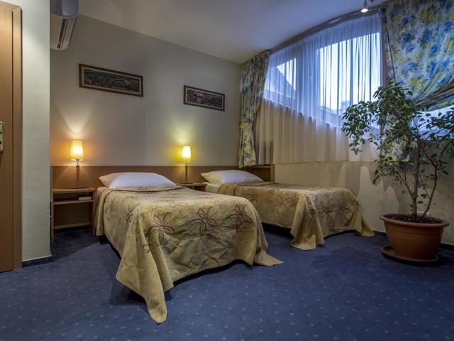 фото отеля Corvin Hotel Budapest Sissi Wing  изображение №37