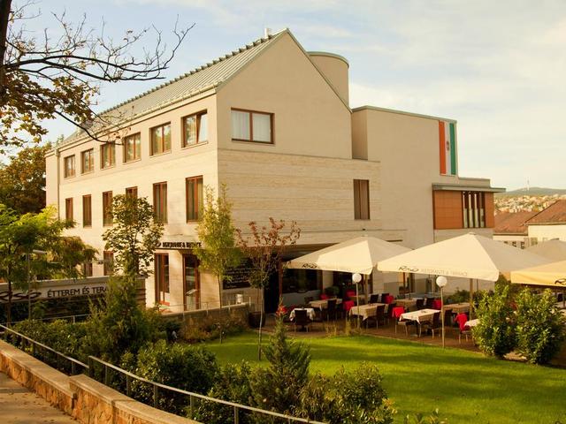 фото Hotel Castle Garden изображение №30