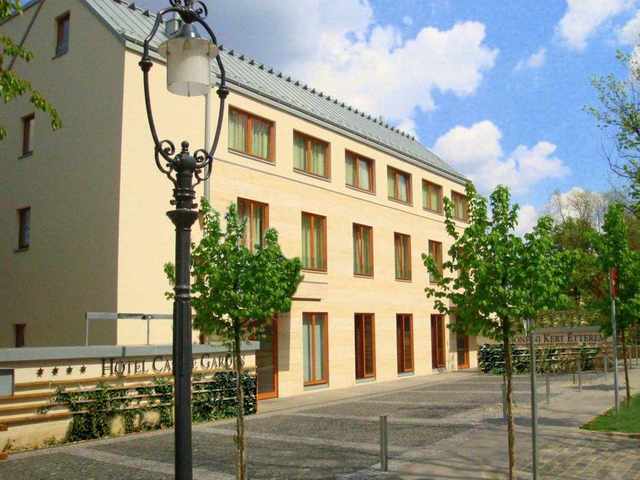 фото Hotel Castle Garden изображение №2