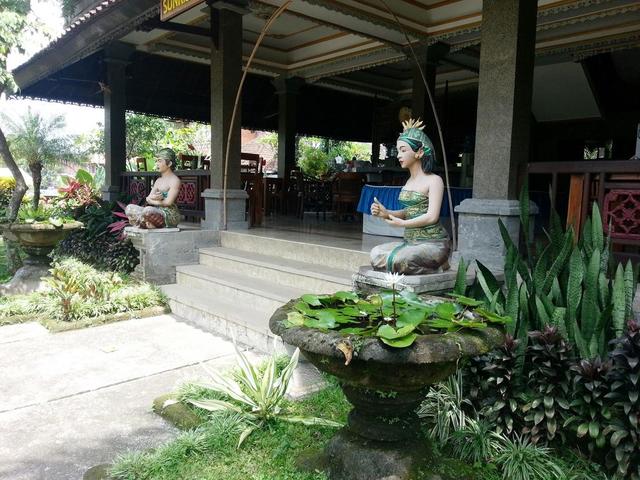 фотографии отеля Cendana Resort & Spa изображение №7