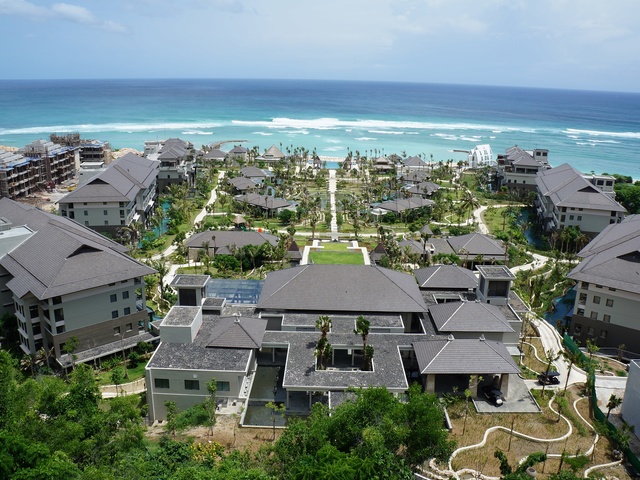 фото отеля Ritz-Carlton Bali изображение №1