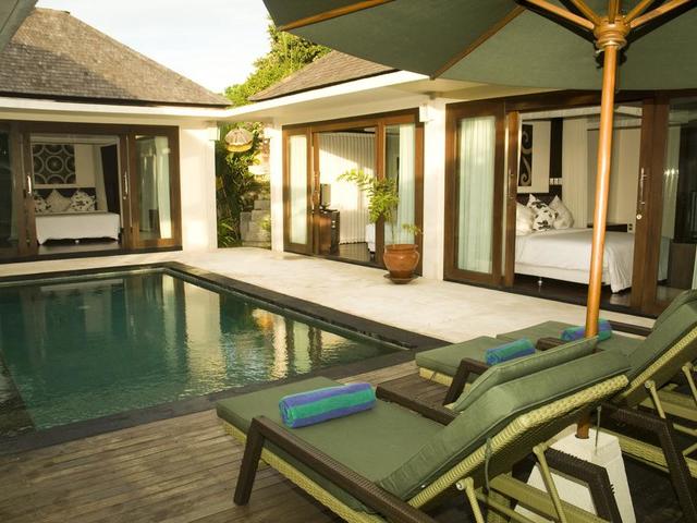 фото отеля The Seri Villas Seminyak изображение №25