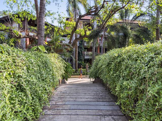 фото Bali Garden Beach Resort изображение №2