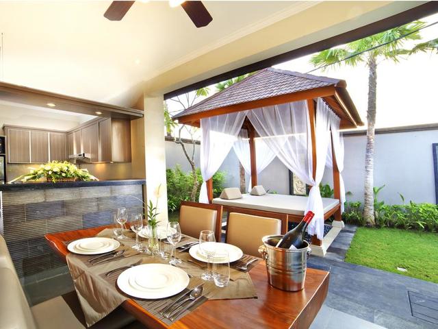 фотографии отеля The Banyumas Suite Villa Legian изображение №39