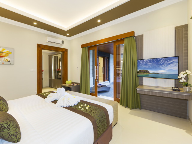 фотографии отеля The Banyumas Suite Villa Legian изображение №35