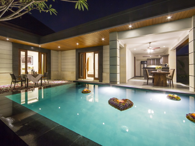 фотографии The Banyumas Suite Villa Legian изображение №28