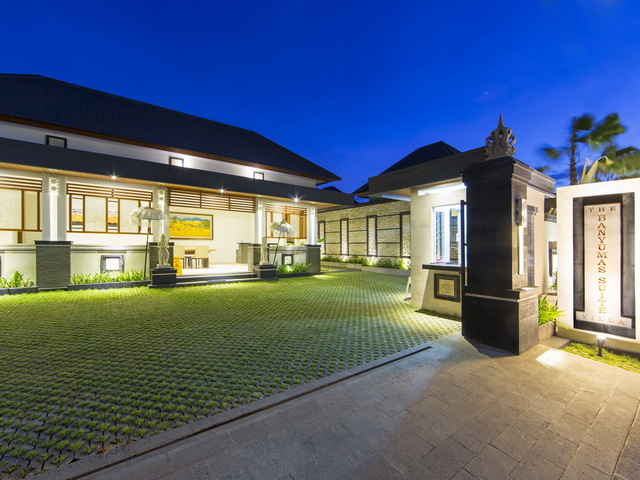 фотографии отеля The Banyumas Suite Villa Legian изображение №15