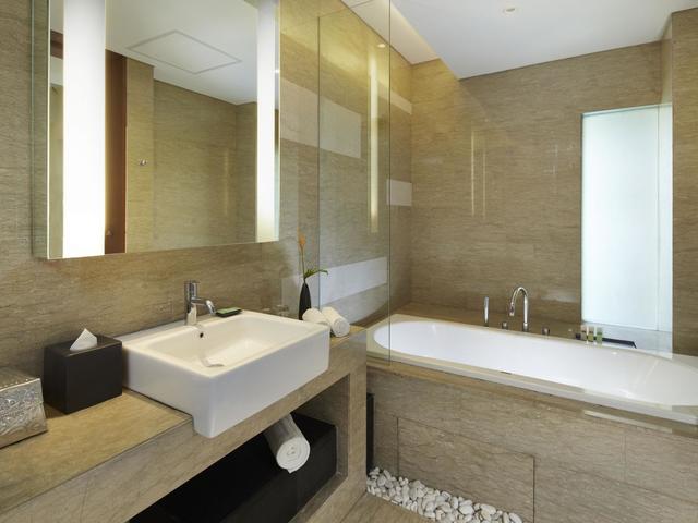 фото отеля Courtyard by Marriott Bali Nusa Dua Resort изображение №13