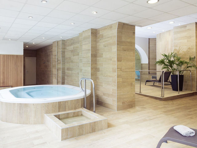 фотографии Mercure Brides Les Bains Grand Hоtel des Thermes изображение №52