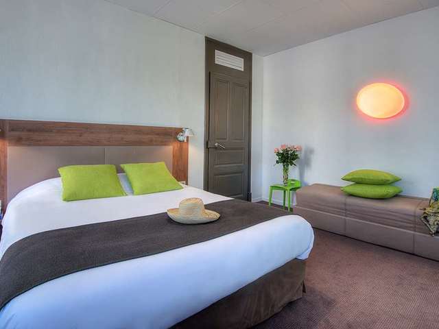 фотографии отеля Campanile Annecy Centre - Gare (ex. Nouvel Hotel) изображение №19