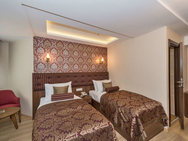 фото Marmara Place Old City Hotel изображение №34