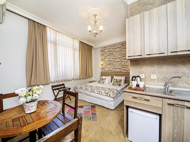 фото отеля Taksim Unique Suites изображение №9