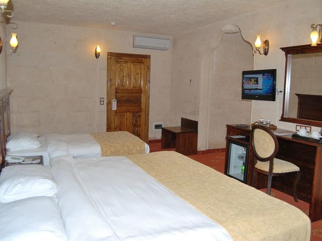 фото отеля Dilek Kaya Hotel изображение №9