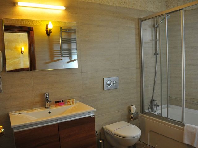 фото Dilek Kaya Hotel изображение №2