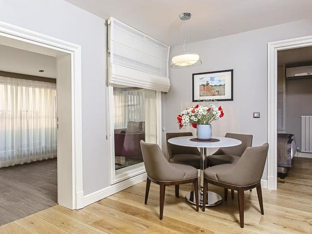 фото отеля Meroddi Pera Hotel (ех. Nar Bagdatliyan Hotel) изображение №17