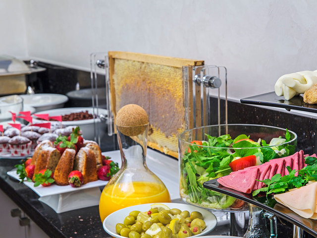 фото Meroddi Pera Hotel (ех. Nar Bagdatliyan Hotel) изображение №10