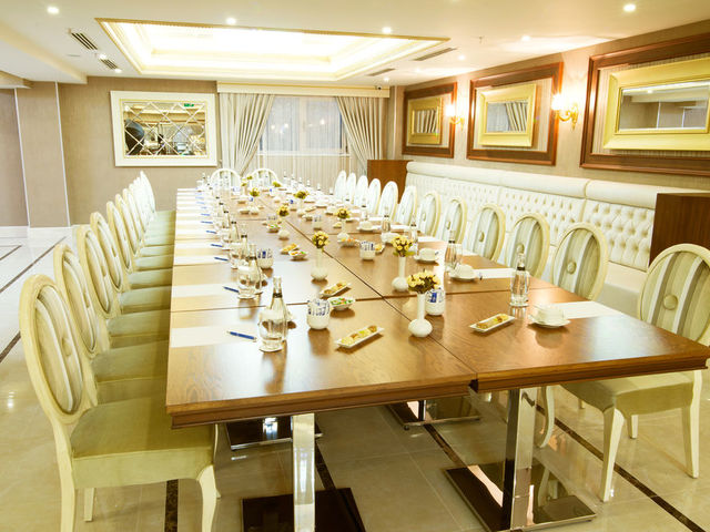 фото отеля Halifaks Hotel изображение №57