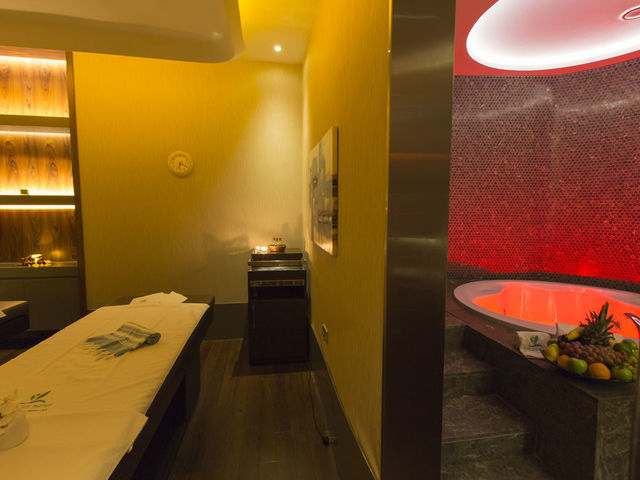 фото Radisson Blu Hotel Istanbul Asia изображение №34