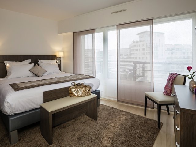 фото Residhome Appart Hotel Courbevoie la Defense (ex. Residhome Appart Hotel Parc du Millenaire) изображение №26