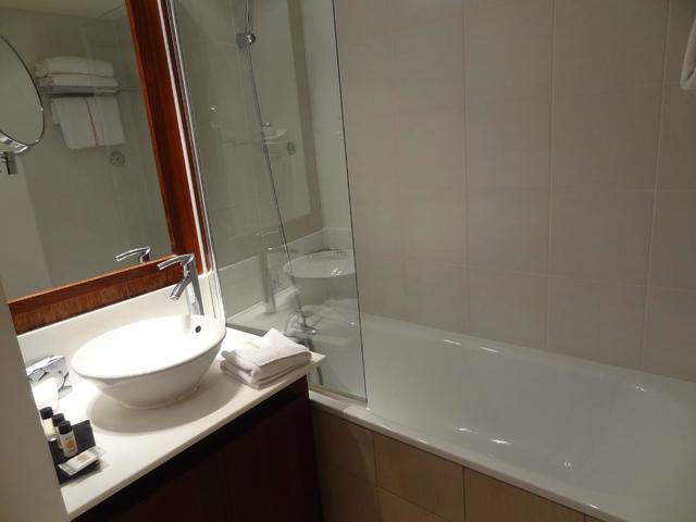 фото отеля Residhome Appart Hotel Courbevoie la Defense (ex. Residhome Appart Hotel Parc du Millenaire) изображение №13