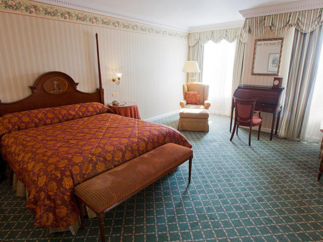 фото отеля Disneyland Hotel изображение №9