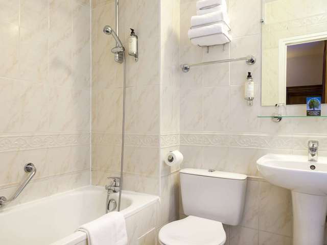 фото отеля Best Western Tour Eiffel Invalides изображение №37