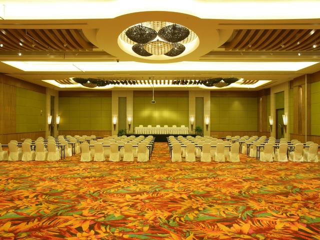 фотографии отеля Centara Grand Mirage Beach Resort (ex. Central Wong Amat Beach Resort) изображение №95