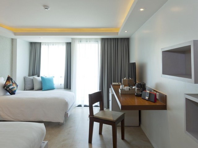 фото отеля Zenmaya Oceanfront Phuket (ex. U Zenmaya Phuket) изображение №45