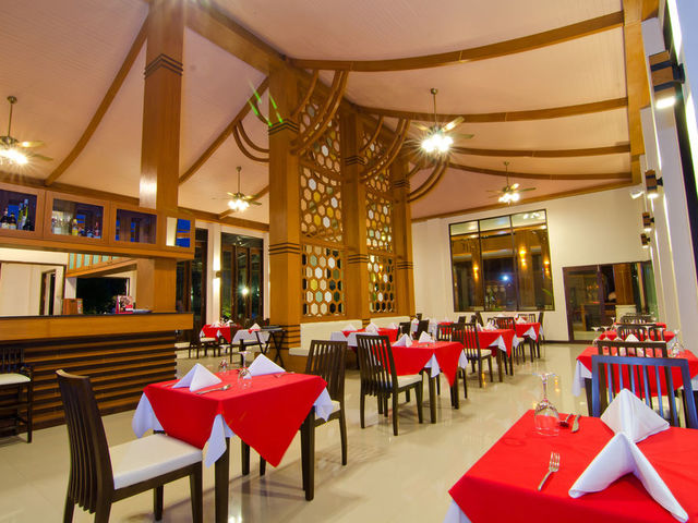фотографии отеля Aonang Phu Petra Resort изображение №23