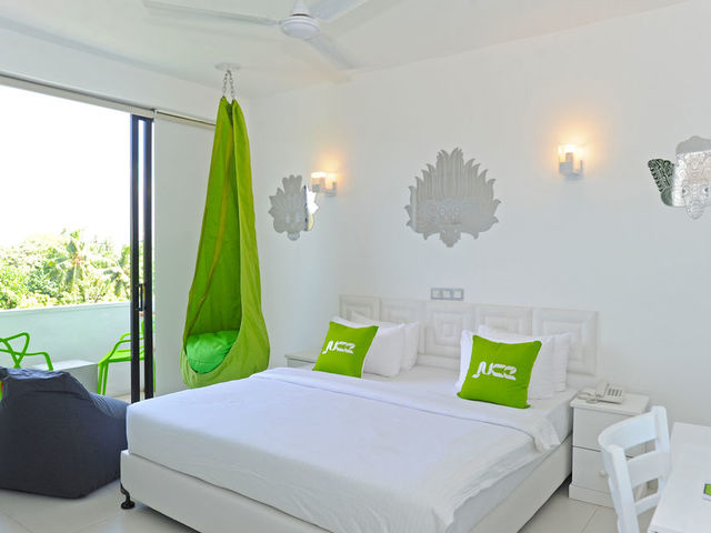фото отеля J Ambalangoda (ex. Juce Hotel; Dream Beach Resort) изображение №13