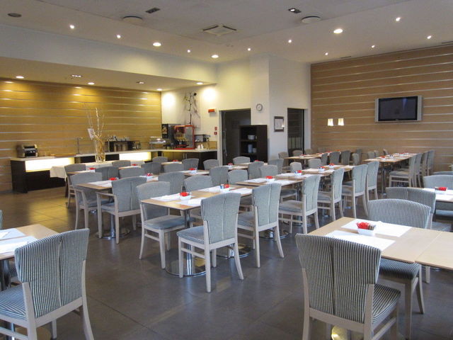 фото отеля IH Hotels Milano Gioia (ех. Express by Holiday Inn Milan Bicocca) изображение №21