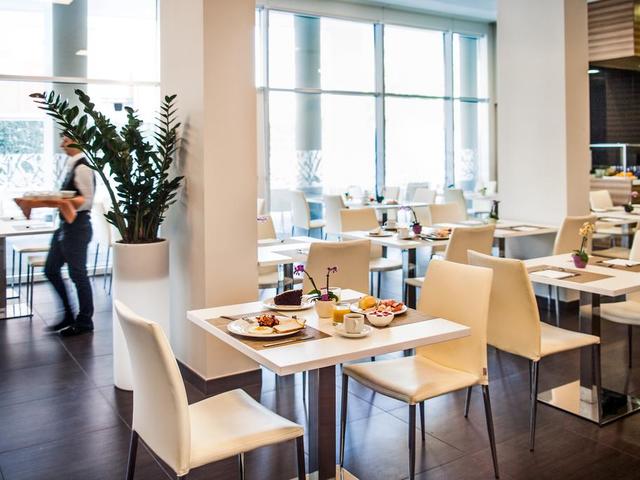 фотографии Degli Arcimboldi Hotel (ех. Idea Hotel Milano Sarca) изображение №8